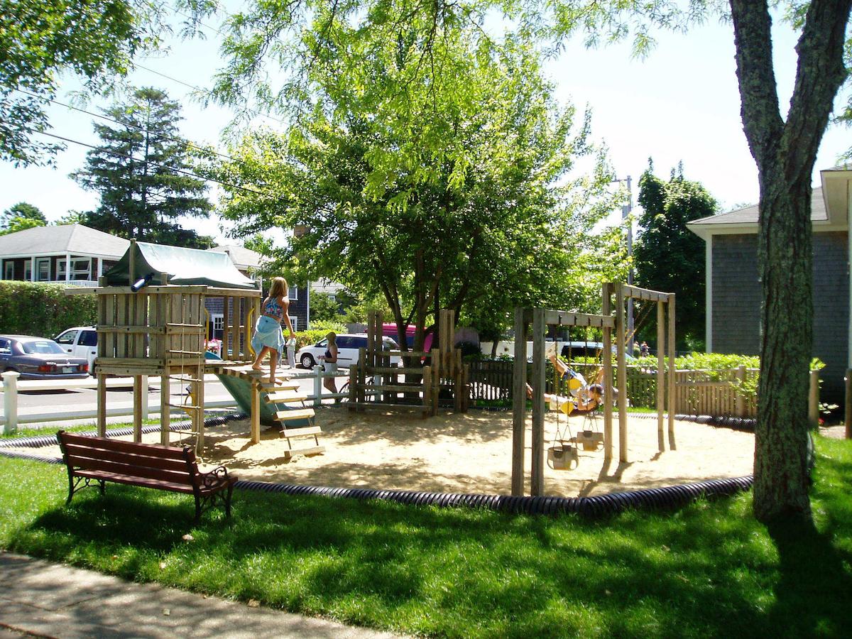 Edgartown Commons - thumb 16