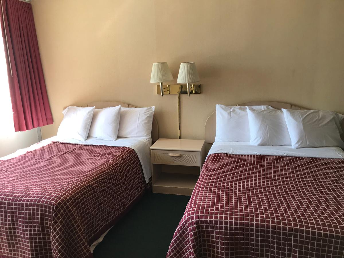 Simple Life Motel - thumb 11