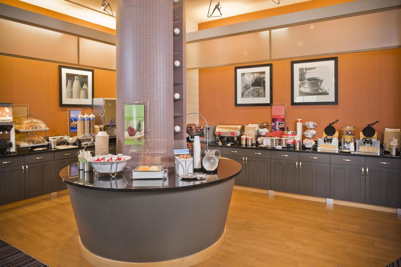 Hampton Inn Baltimore-Downtown-Convention Center - thumb 5