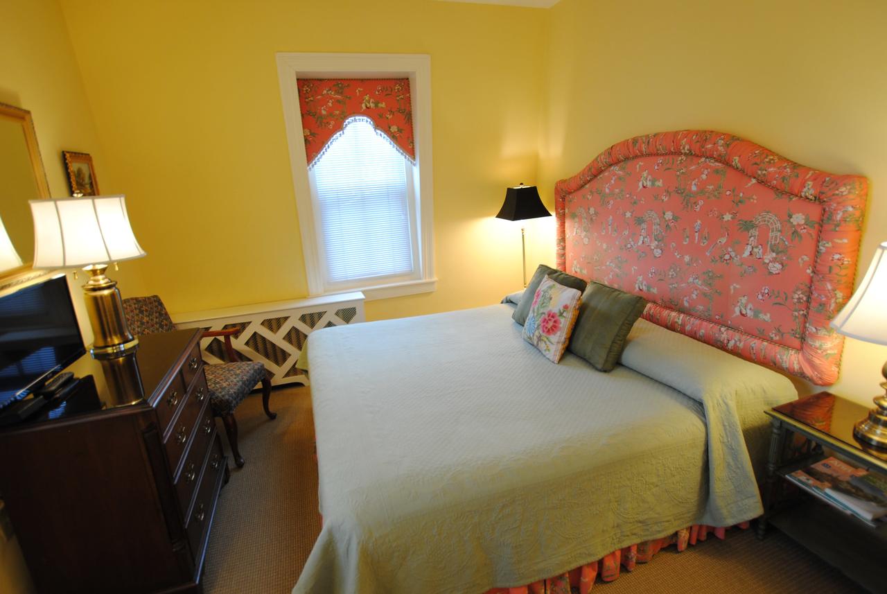 Flag House Inn - thumb 8