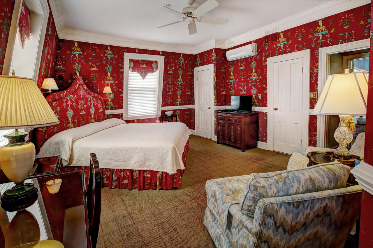 Flag House Inn - thumb 32