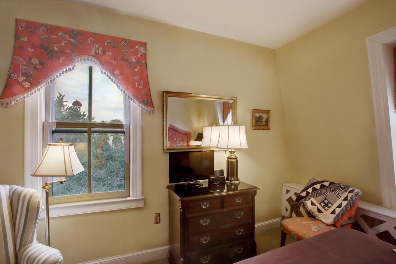 Flag House Inn - thumb 29