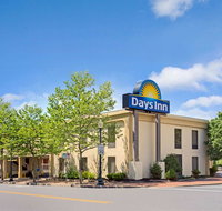 Days Inn by Wyndham Silver Spring - Accommodation Alabama