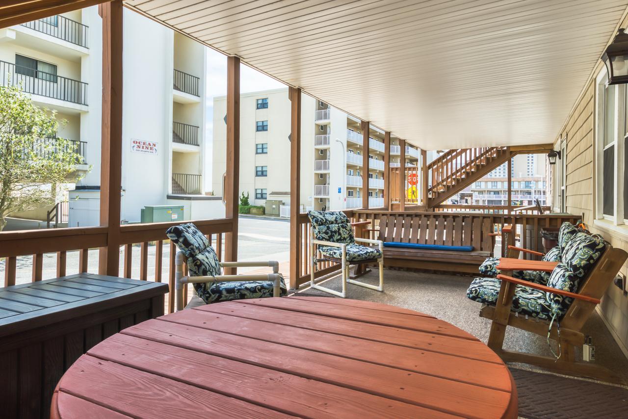 Six By The Sea #2 - thumb 18