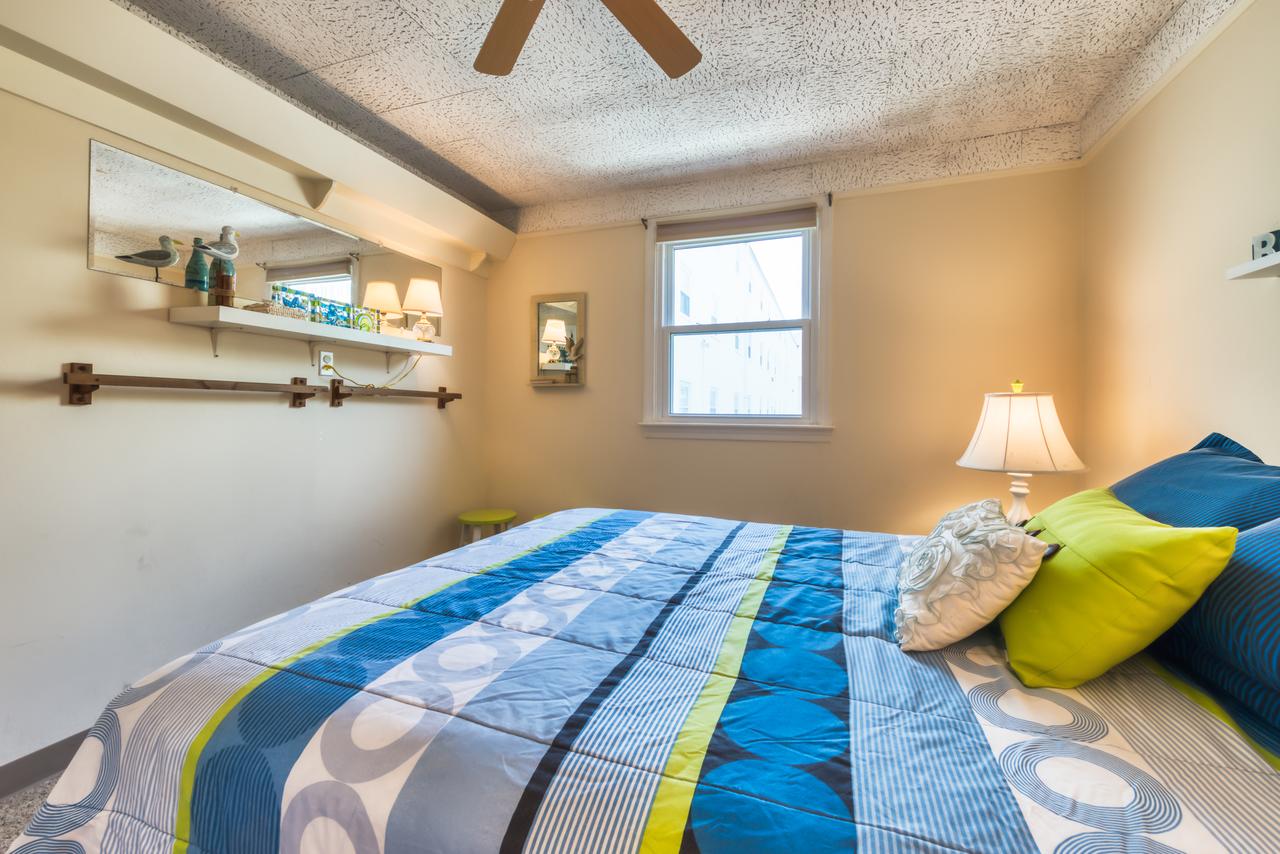 Six By The Sea #2 - thumb 16