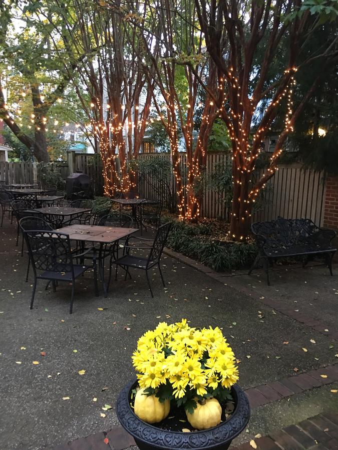 Lodging At The Imperial - thumb 5