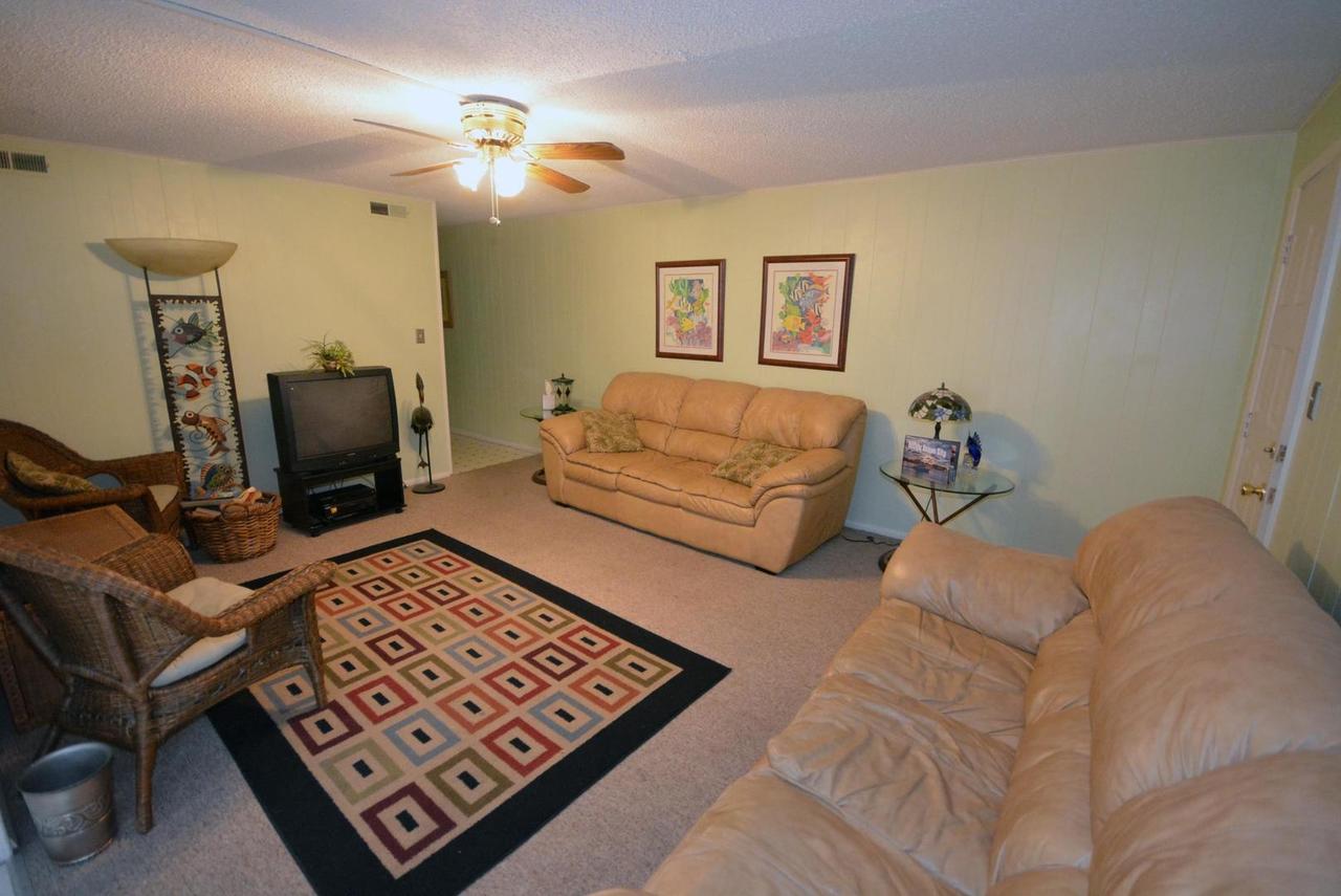 Aronimink Iv 7B Condo - thumb 6