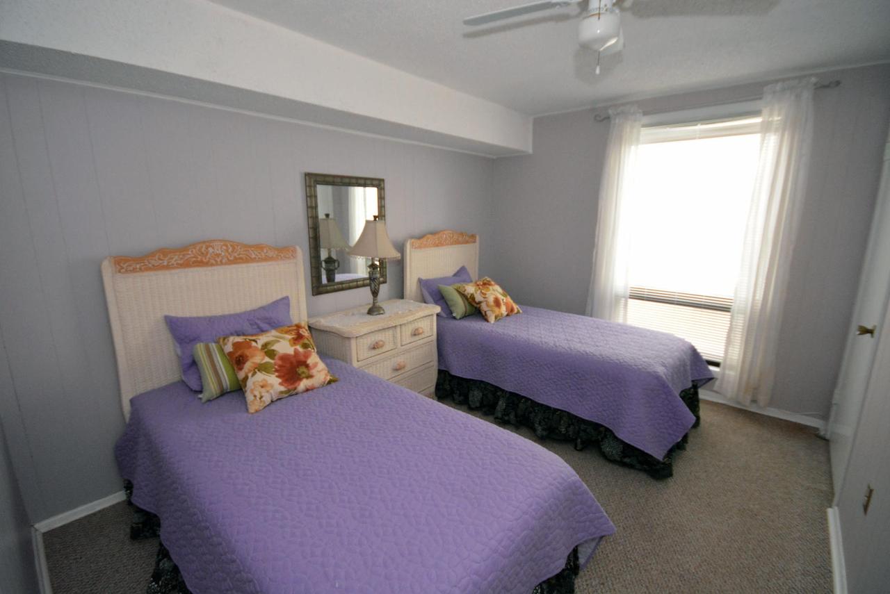 Aronimink Iv 7B Condo - thumb 1