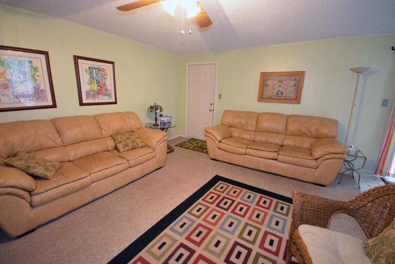 Aronimink Iv 7B Condo - thumb 25