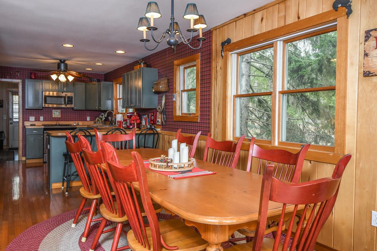 The Bear's Den - thumb 8