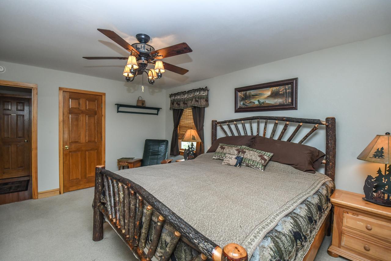 The Bear's Den - thumb 17