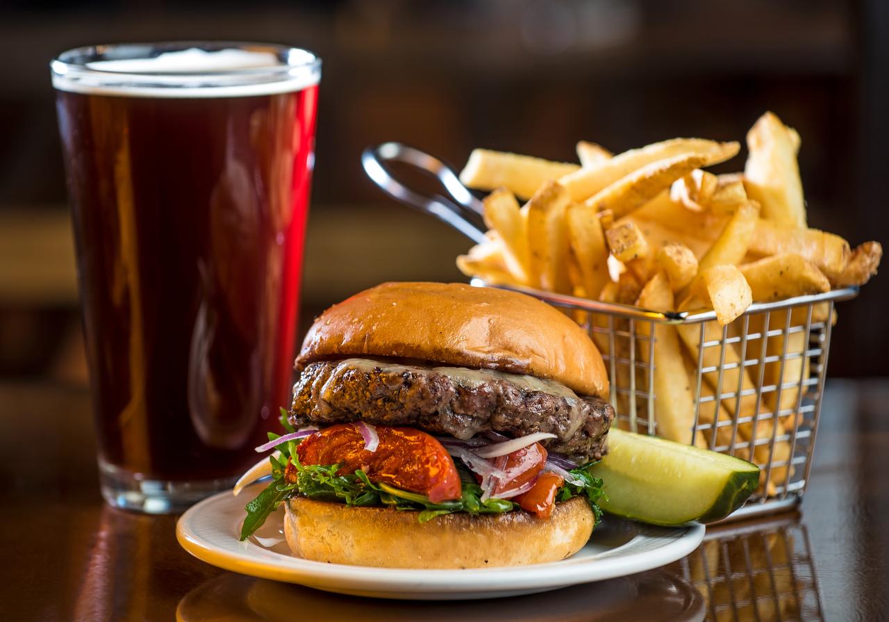 DoubleTree Suites By Hilton Detroit Downtown - Fort Shelby - thumb 7