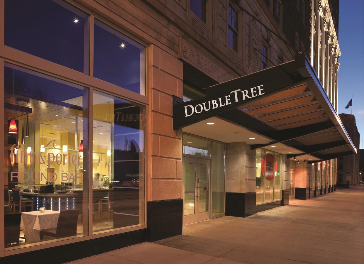 DoubleTree Suites By Hilton Detroit Downtown - Fort Shelby - thumb 0