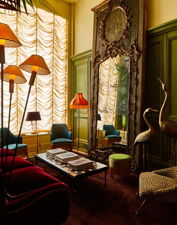 The Siren Hotel - thumb 7