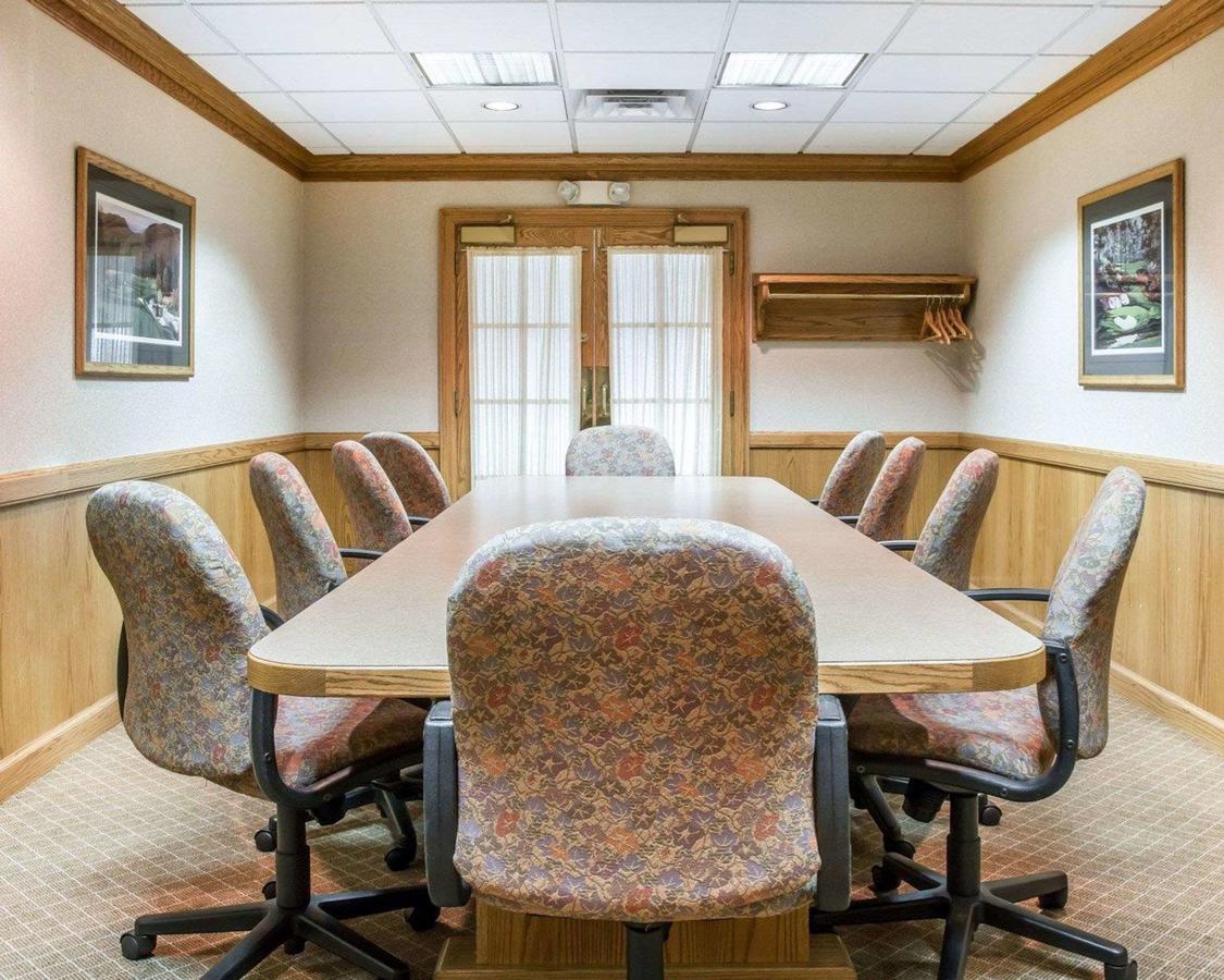 Quality Inn & Suites Monroe - thumb 14