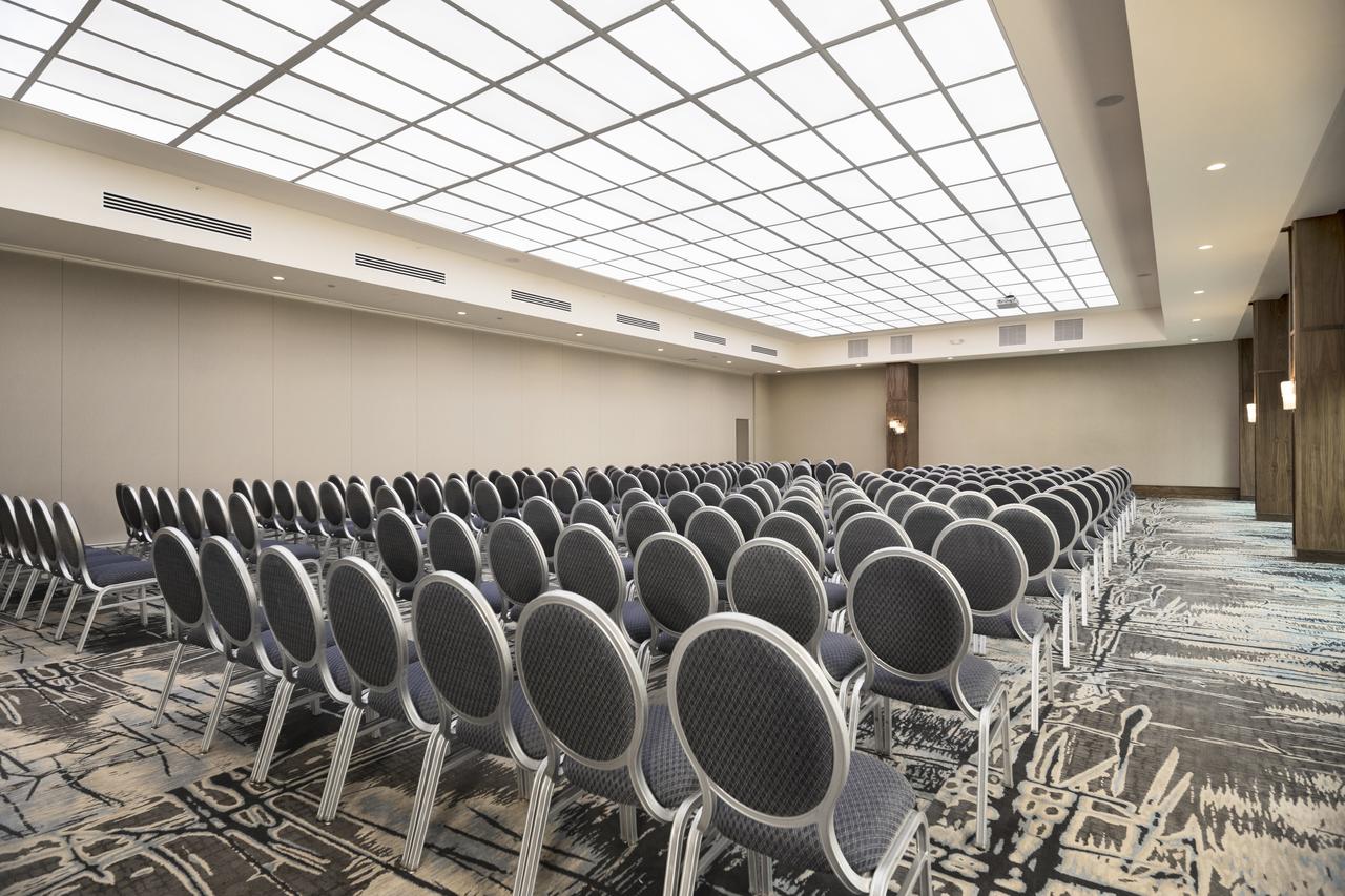 Crowne Plaza Detroit Downtown Riverfront - thumb 25