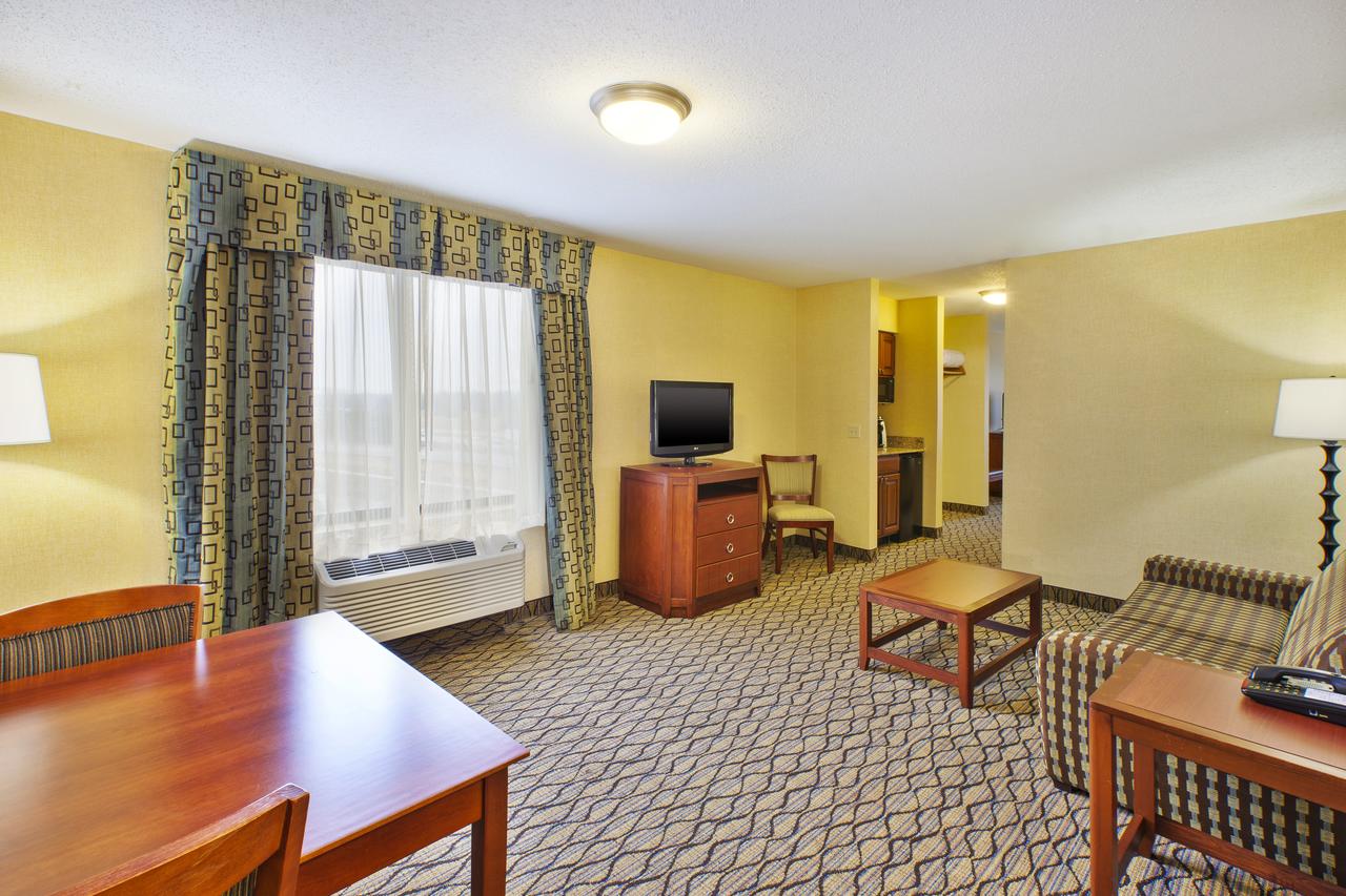 Holiday Inn Express Hotel & Suites - Belleville Area - thumb 19