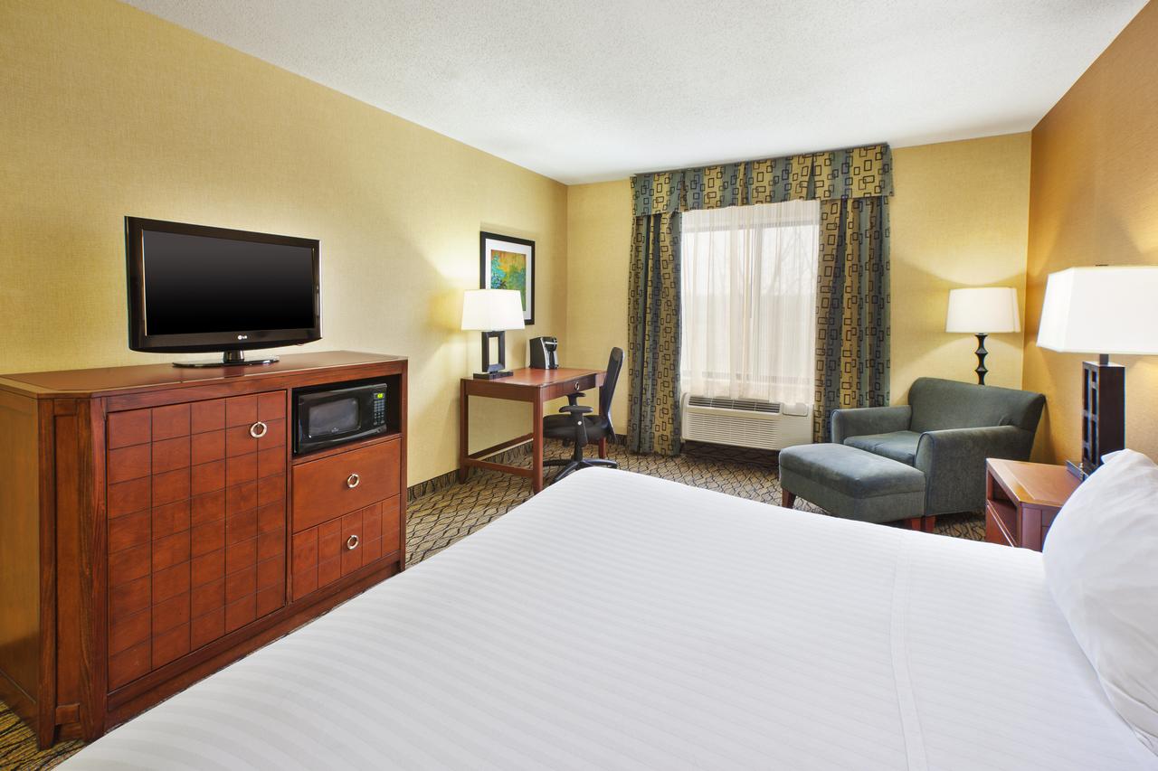 Holiday Inn Express Hotel & Suites - Belleville Area - thumb 30
