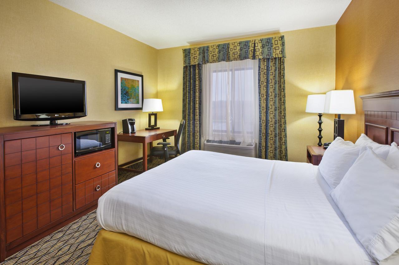 Holiday Inn Express Hotel & Suites - Belleville Area - thumb 15