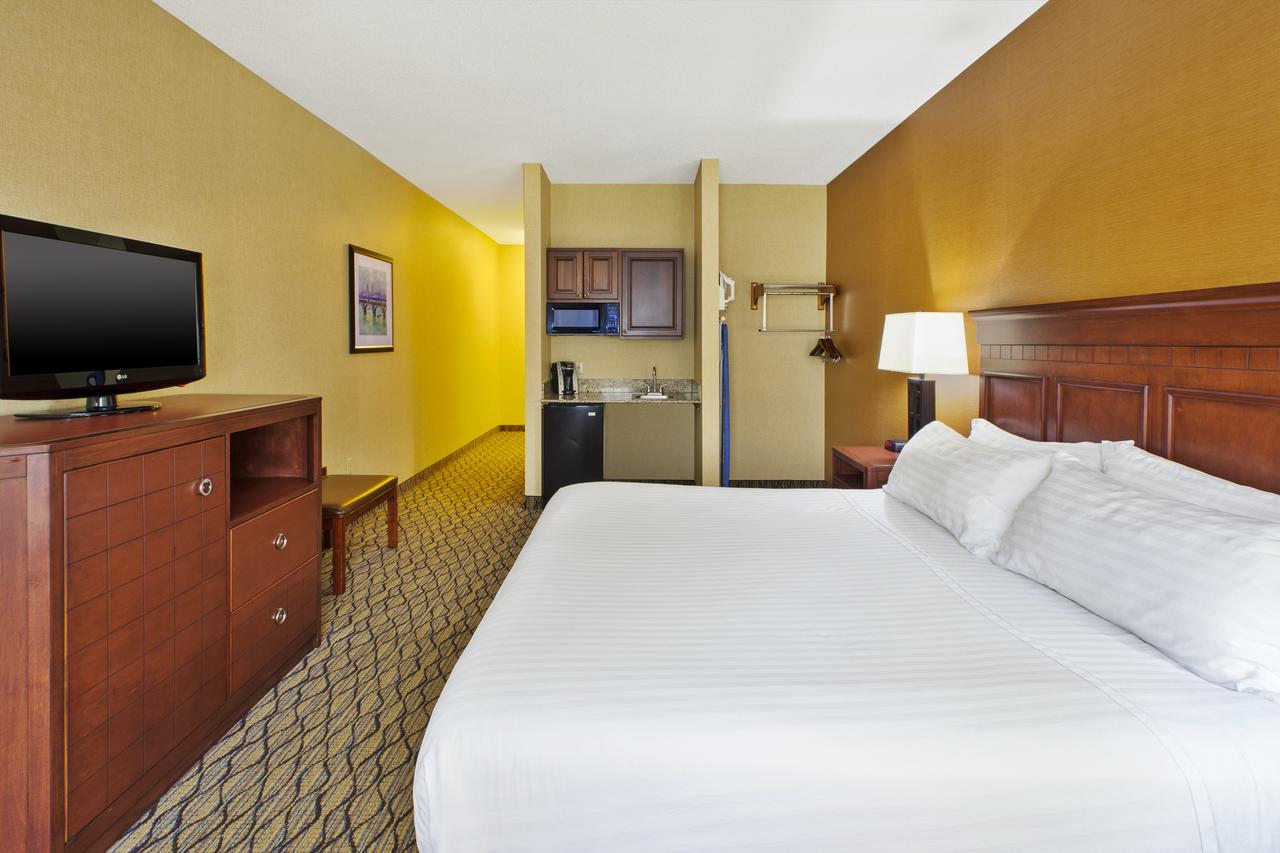 Holiday Inn Express Hotel & Suites - Belleville Area - thumb 24