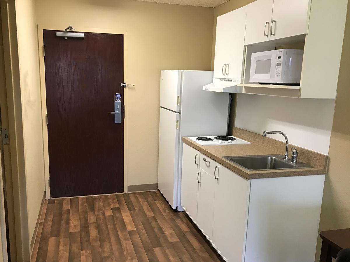 Extended Stay America - Detroit - Farmington Hills - thumb 11