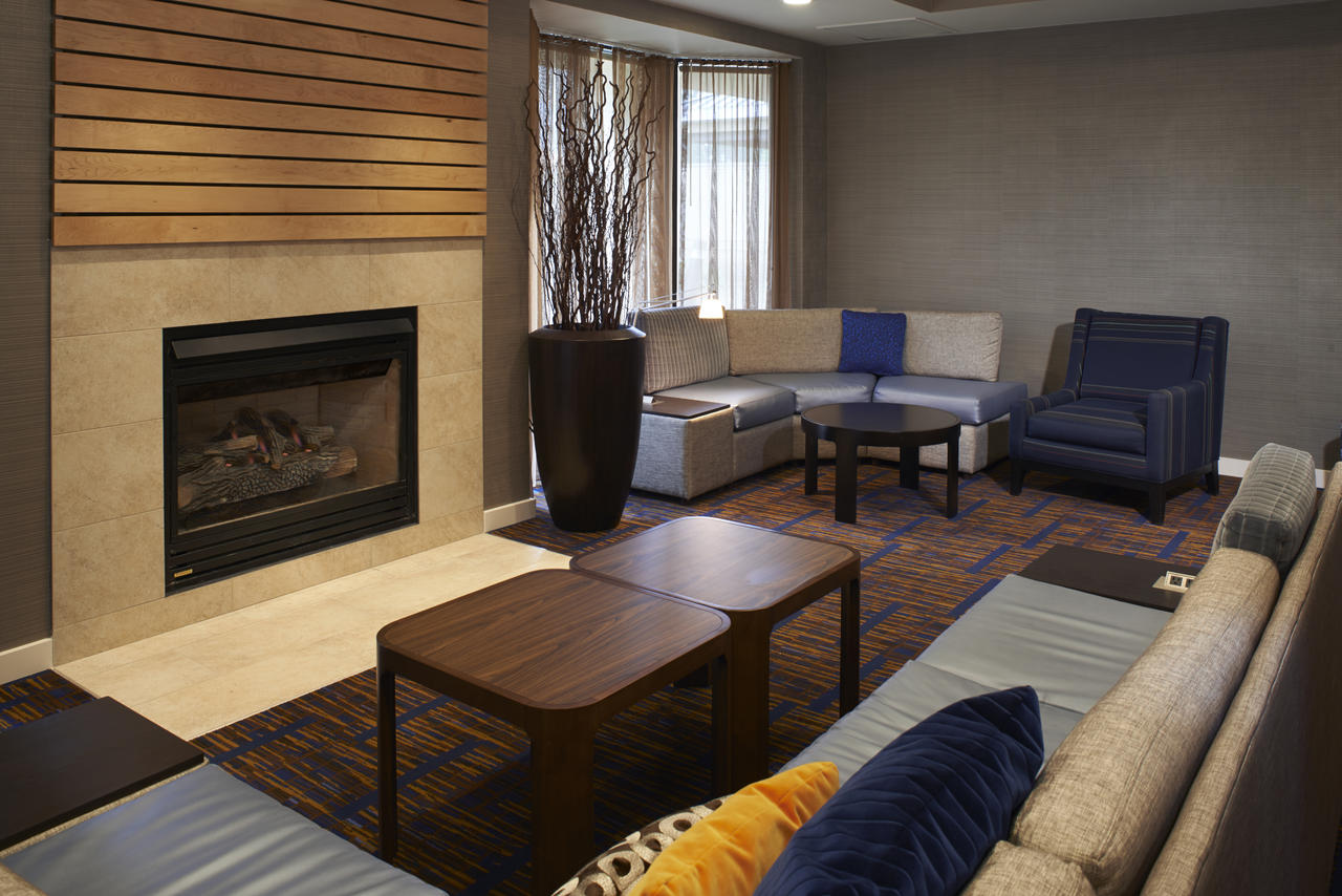 Courtyard Detroit Novi - thumb 3