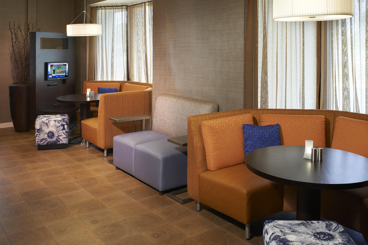 Courtyard Detroit Novi - thumb 17