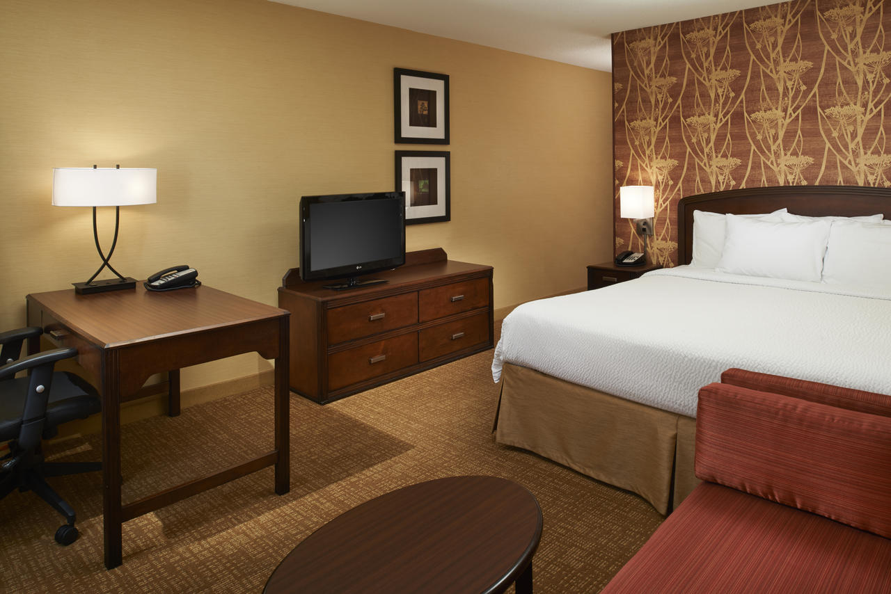 Courtyard Detroit Novi - thumb 4