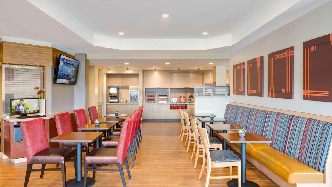 TownePlace Suites By Marriott Battle Creek - thumb 2