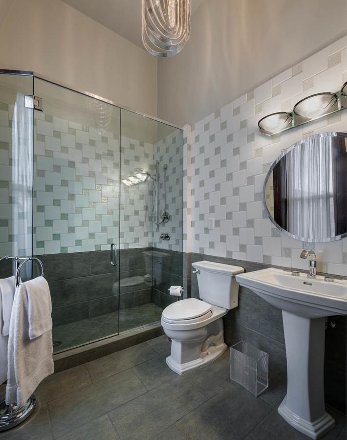 Inn At 97 Winder - thumb 28