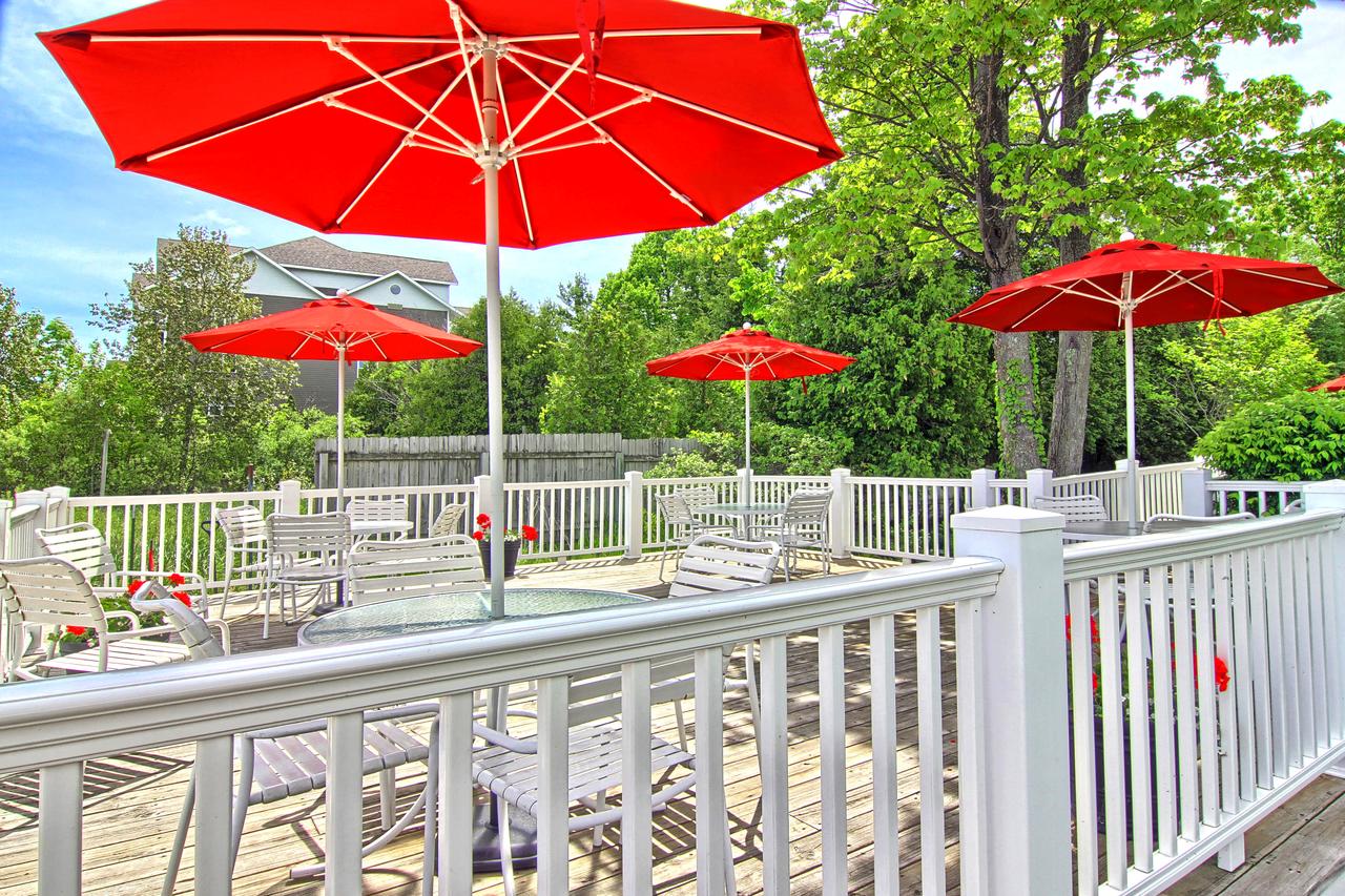 208 North Shore Inn - thumb 15