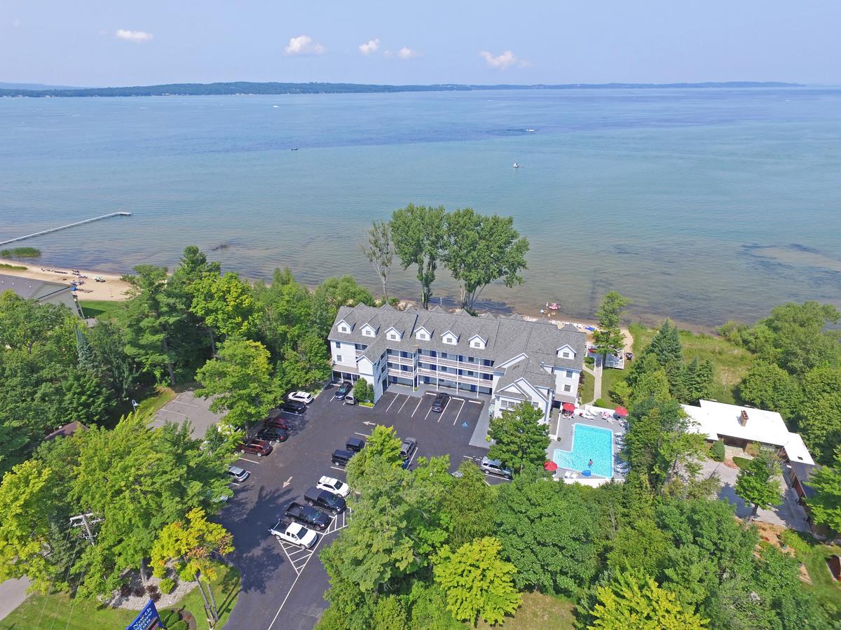 208 North Shore Inn - thumb 17