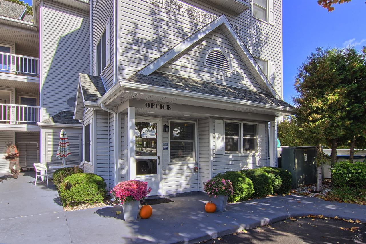 208 North Shore Inn - thumb 14