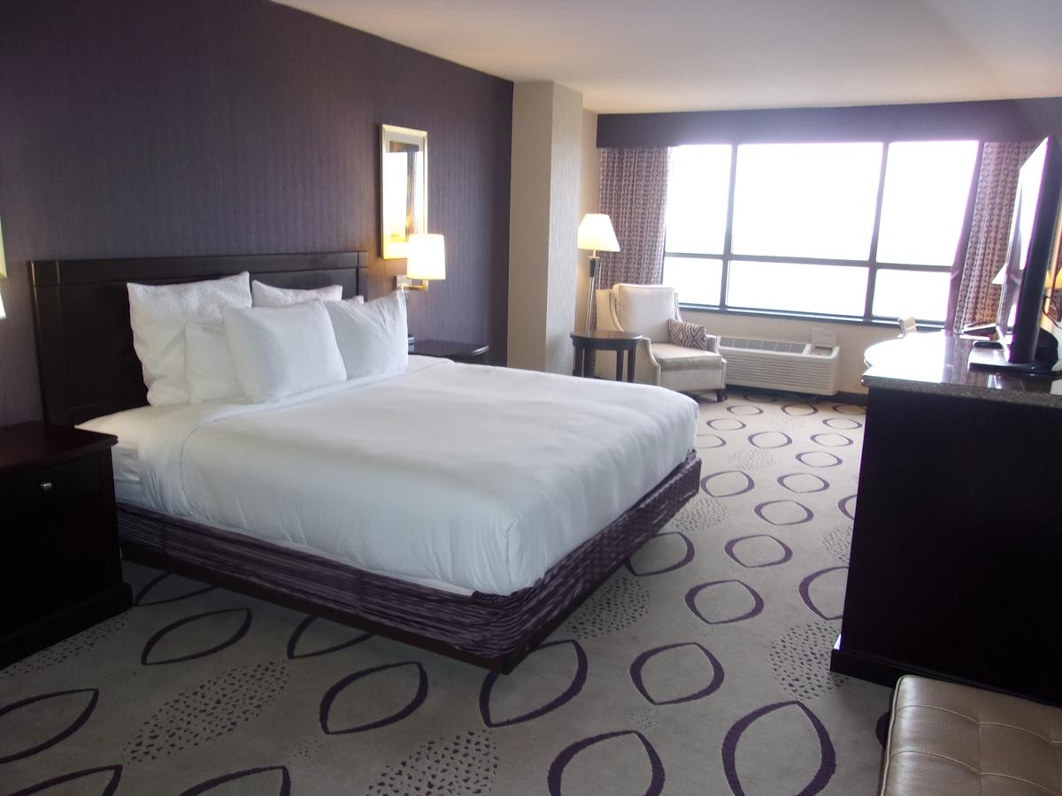 Radisson Hotel Brooklyn Center - thumb 15