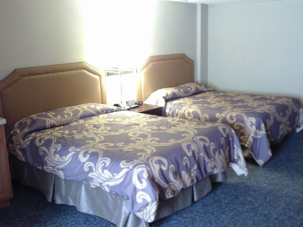 5th Avenue Inn & Suites - thumb 12