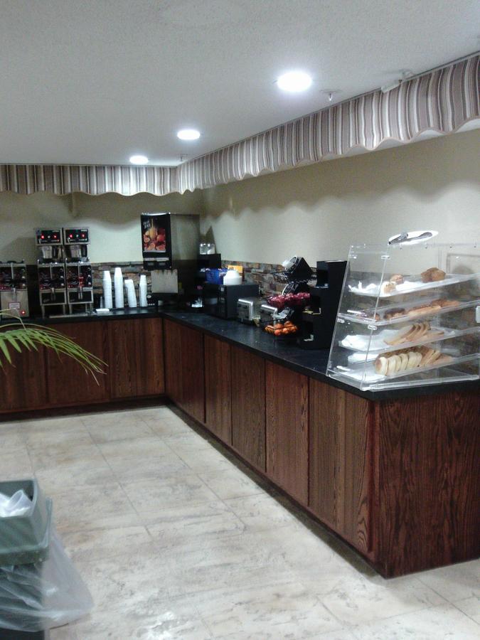 5th Avenue Inn & Suites - thumb 23