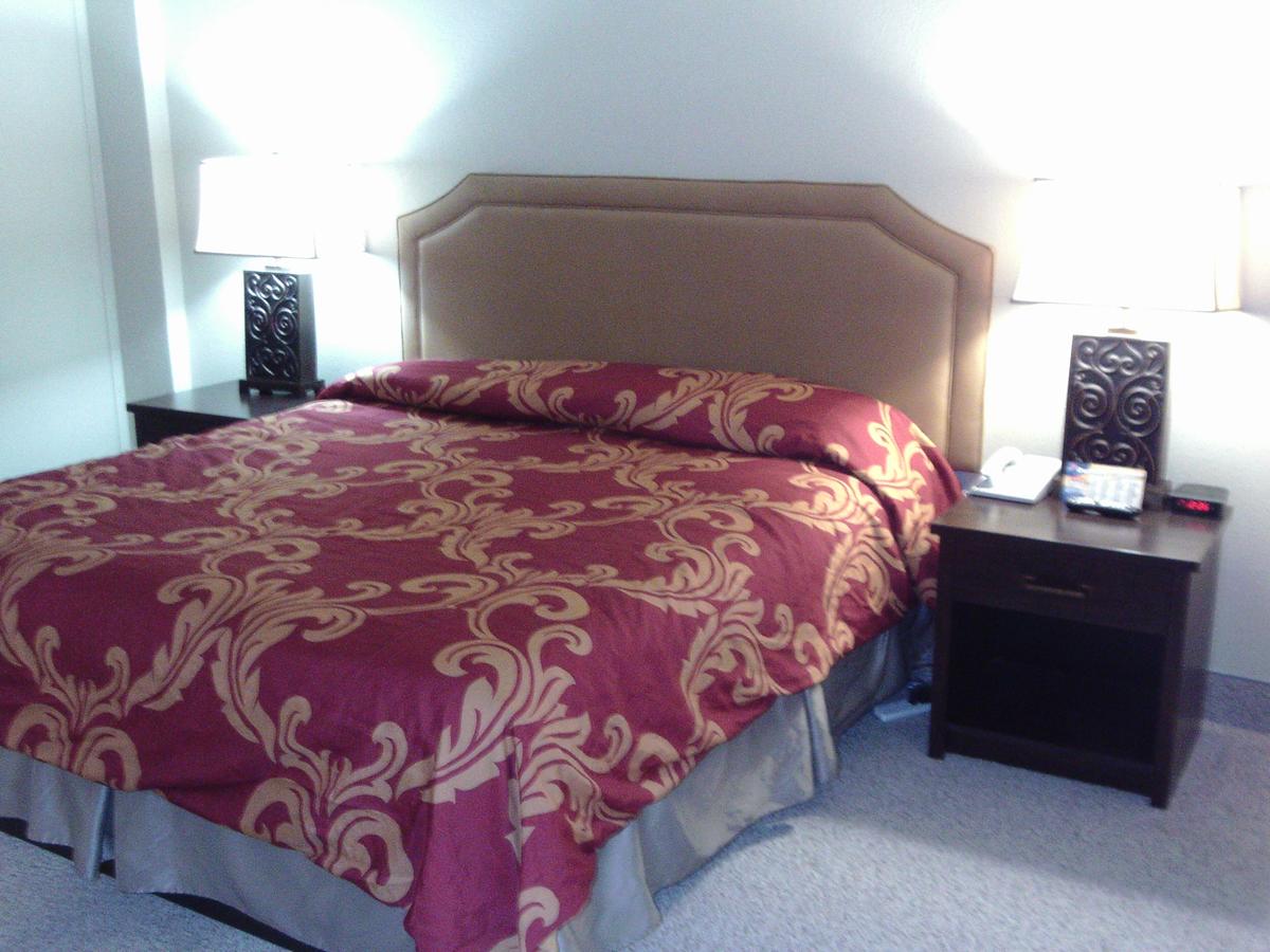 5th Avenue Inn & Suites - thumb 14