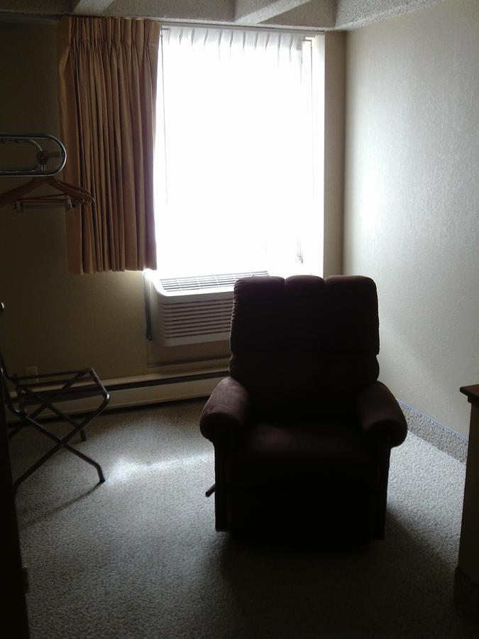 5th Avenue Inn & Suites - thumb 15