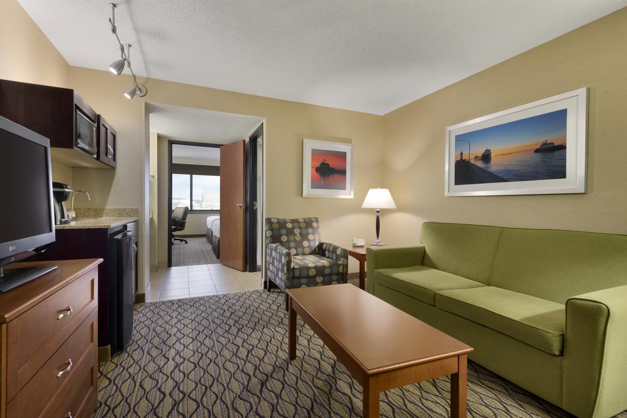 Holiday Inn & Suites Duluth-Downtown - thumb 8