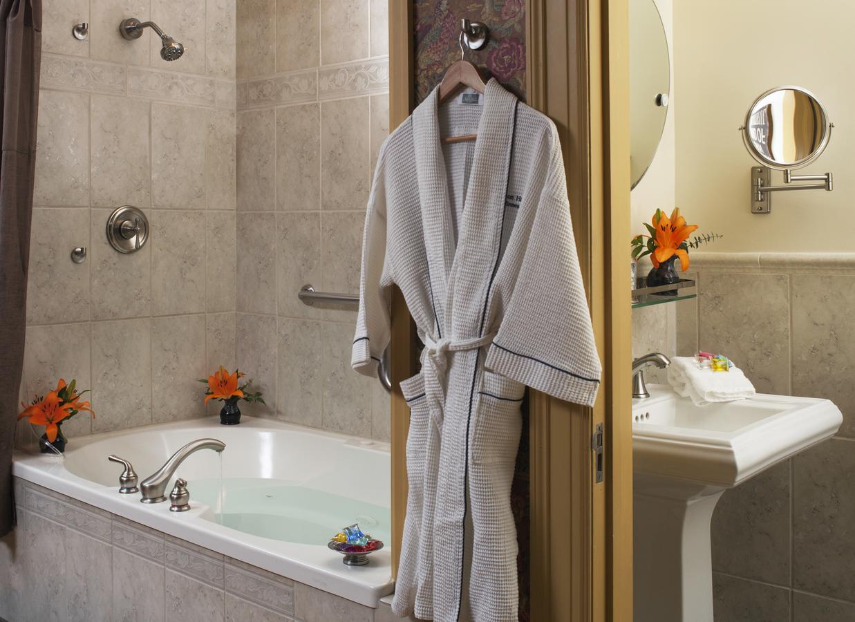 A G Thomson House Duluth Bed And Breakfast - thumb 2