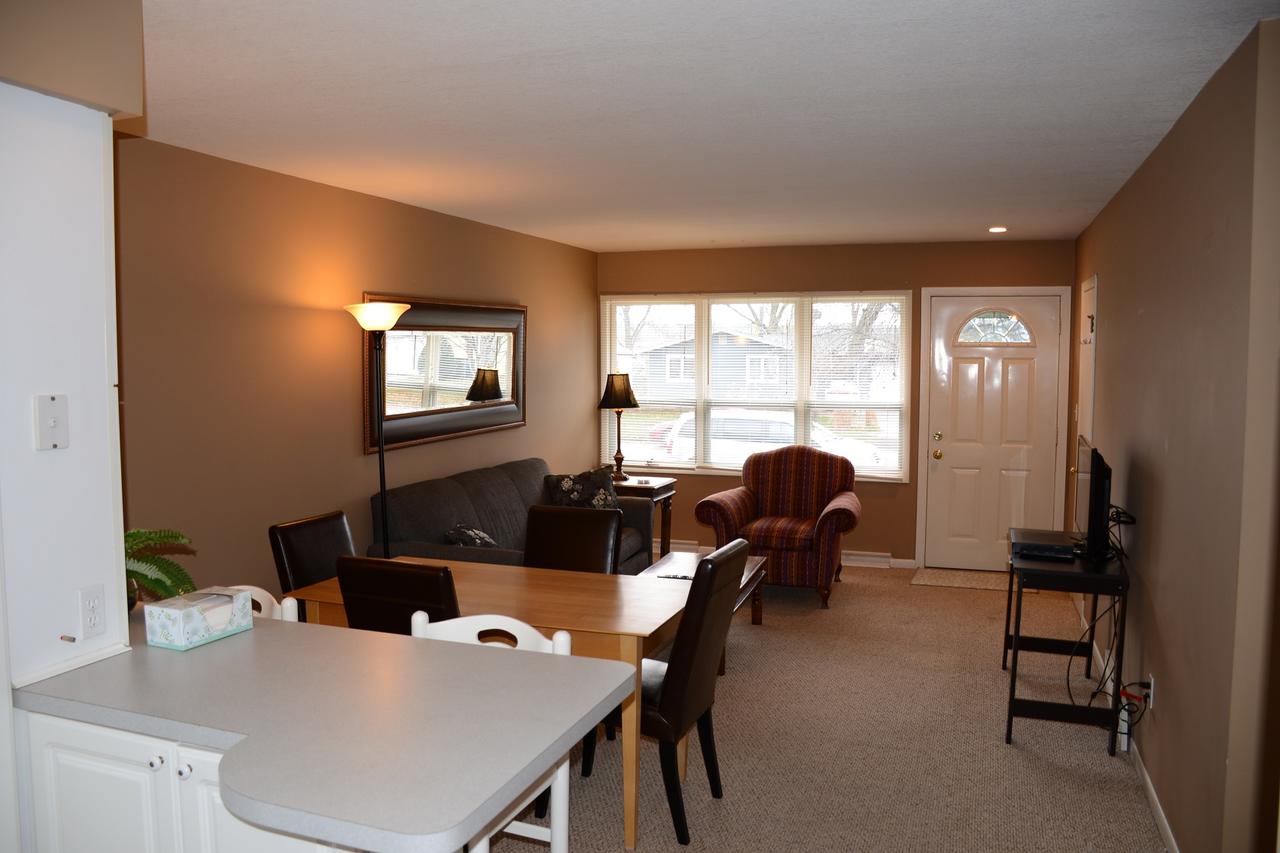 Roberts Way - thumb 3