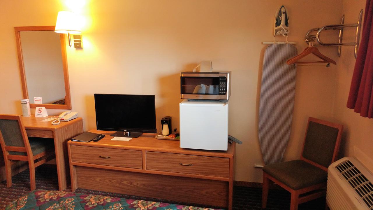 Red Carpet Inn - Windom - thumb 3