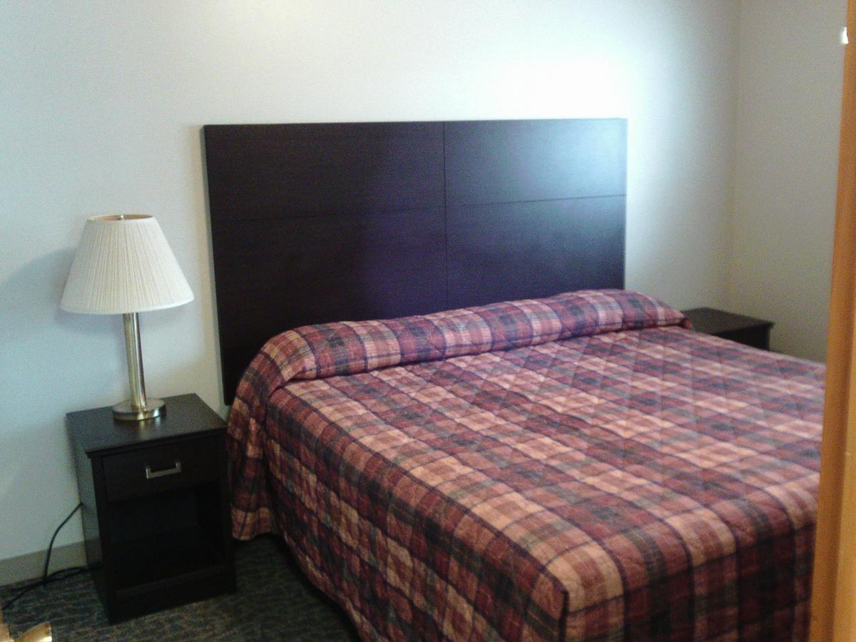 2nd Street Inn & Suites - thumb 5