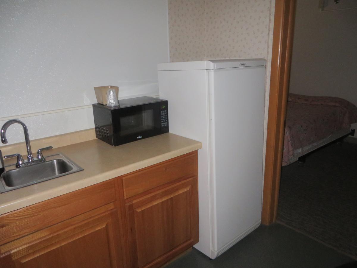 2nd Street Inn & Suites - thumb 10