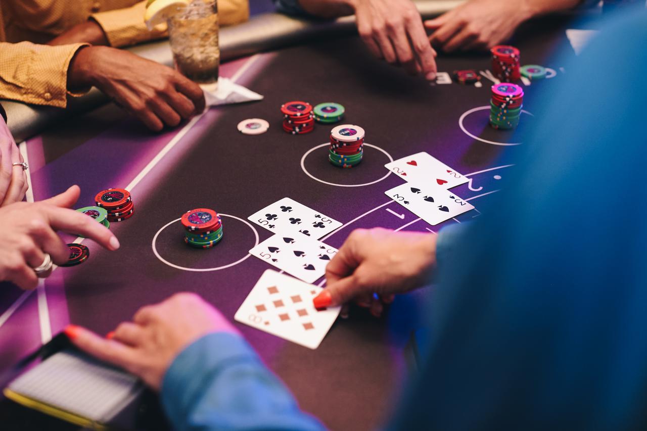 Mystic Lake Casino Hotel - thumb 14