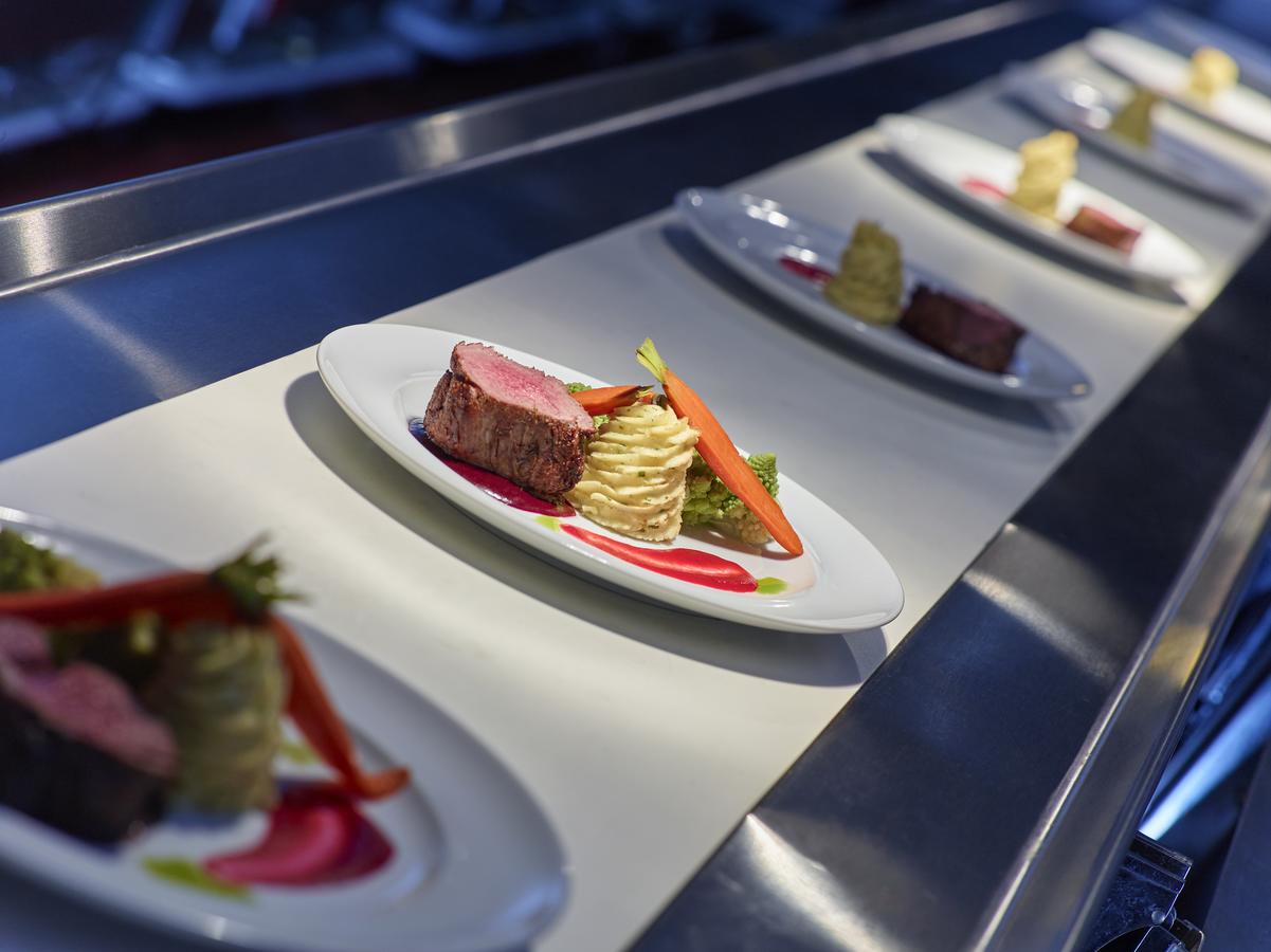 Mystic Lake Casino Hotel - thumb 27