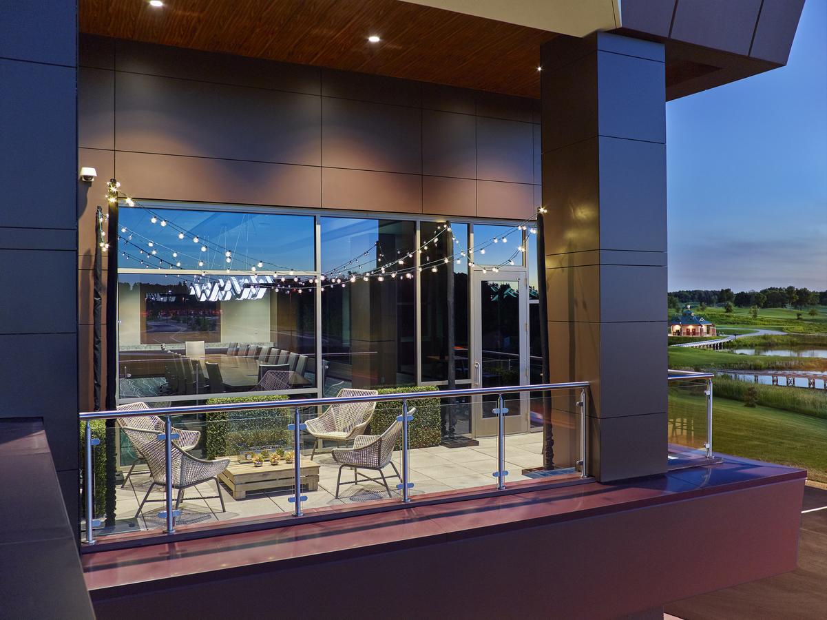 Mystic Lake Casino Hotel - thumb 29