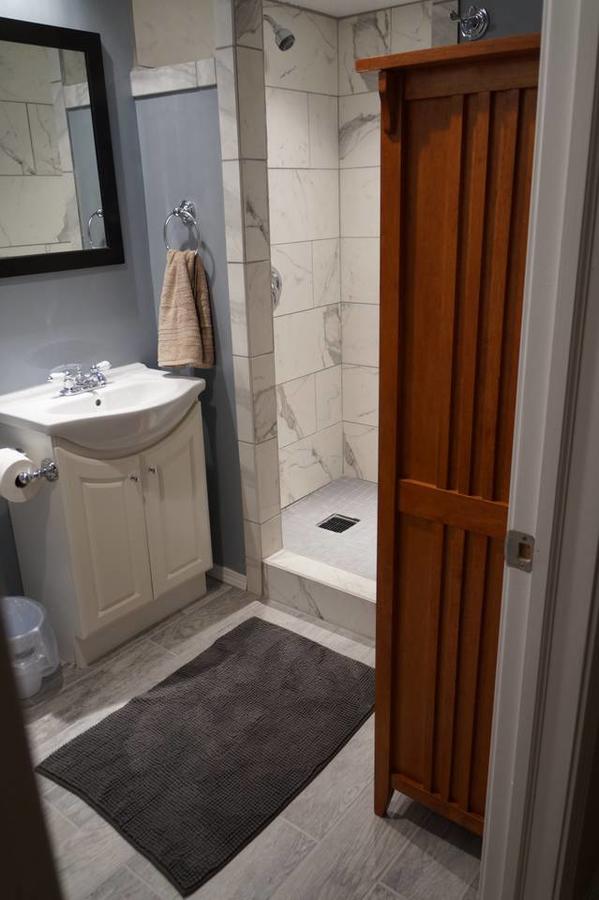 4 Bedroom 2 Bath Nokomis Home - thumb 3