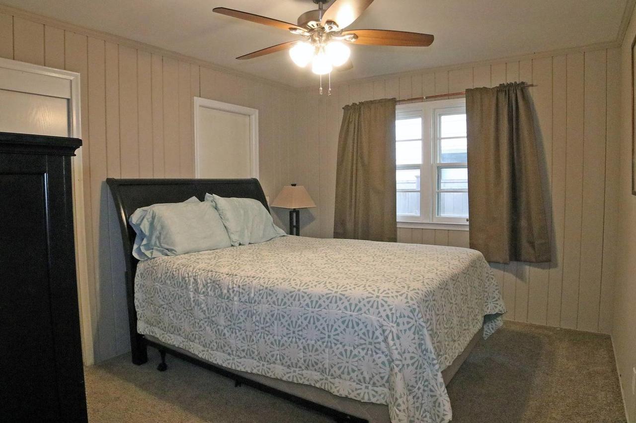 4 Bedroom 2 Bath Nokomis Home - thumb 4