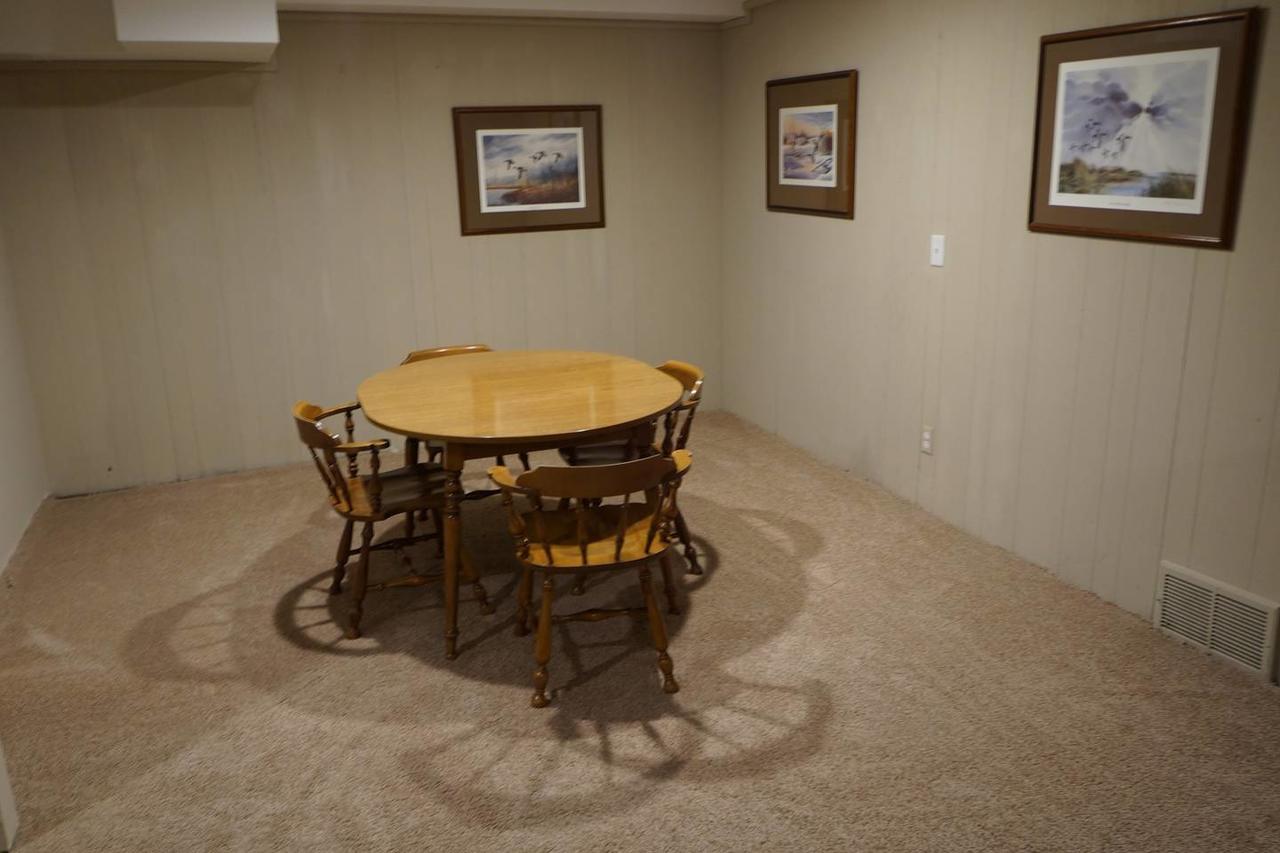 4 Bedroom 2 Bath Nokomis Home - thumb 7